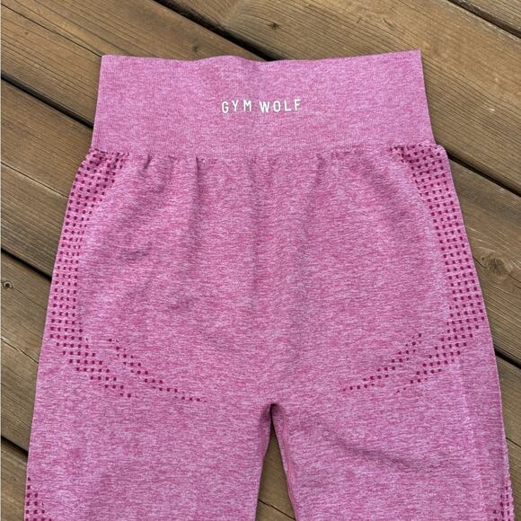 Gym Wolf size L High-Waisted Athletic Leggings - Magenta Pink - Picture 1 of 9